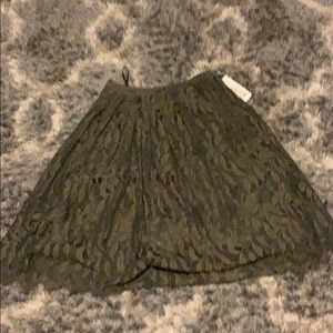 A Lafayette148 NewYork  long green skirt with tags